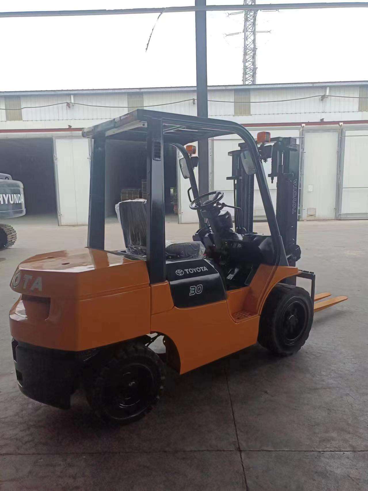 Used Good Condition Diesel Forklift high quality secondhand original forklift TOYOTA 7FDN30 sold cheap