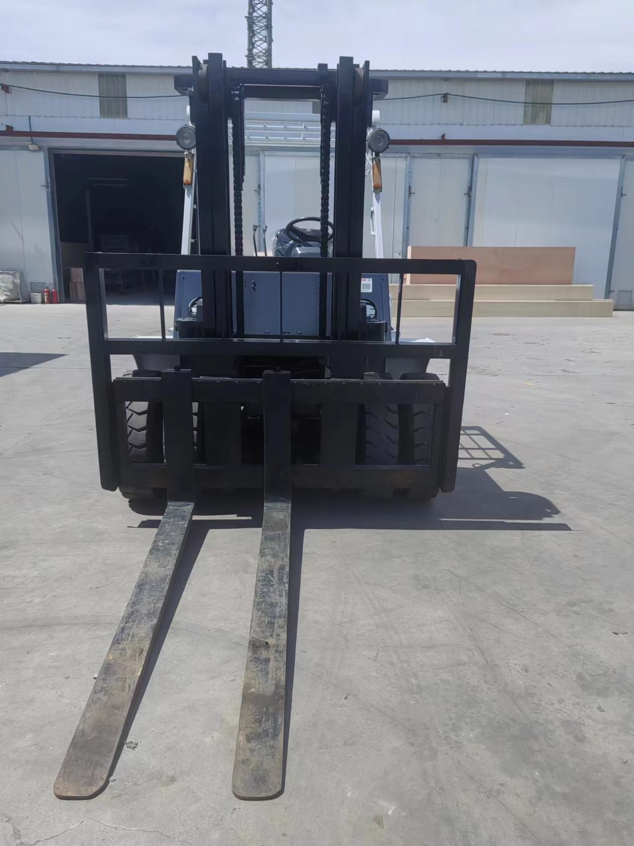 7ton TCM Z8-70 used Japan forklift secondhand Multifunction excavator Japan forklift parts for sale