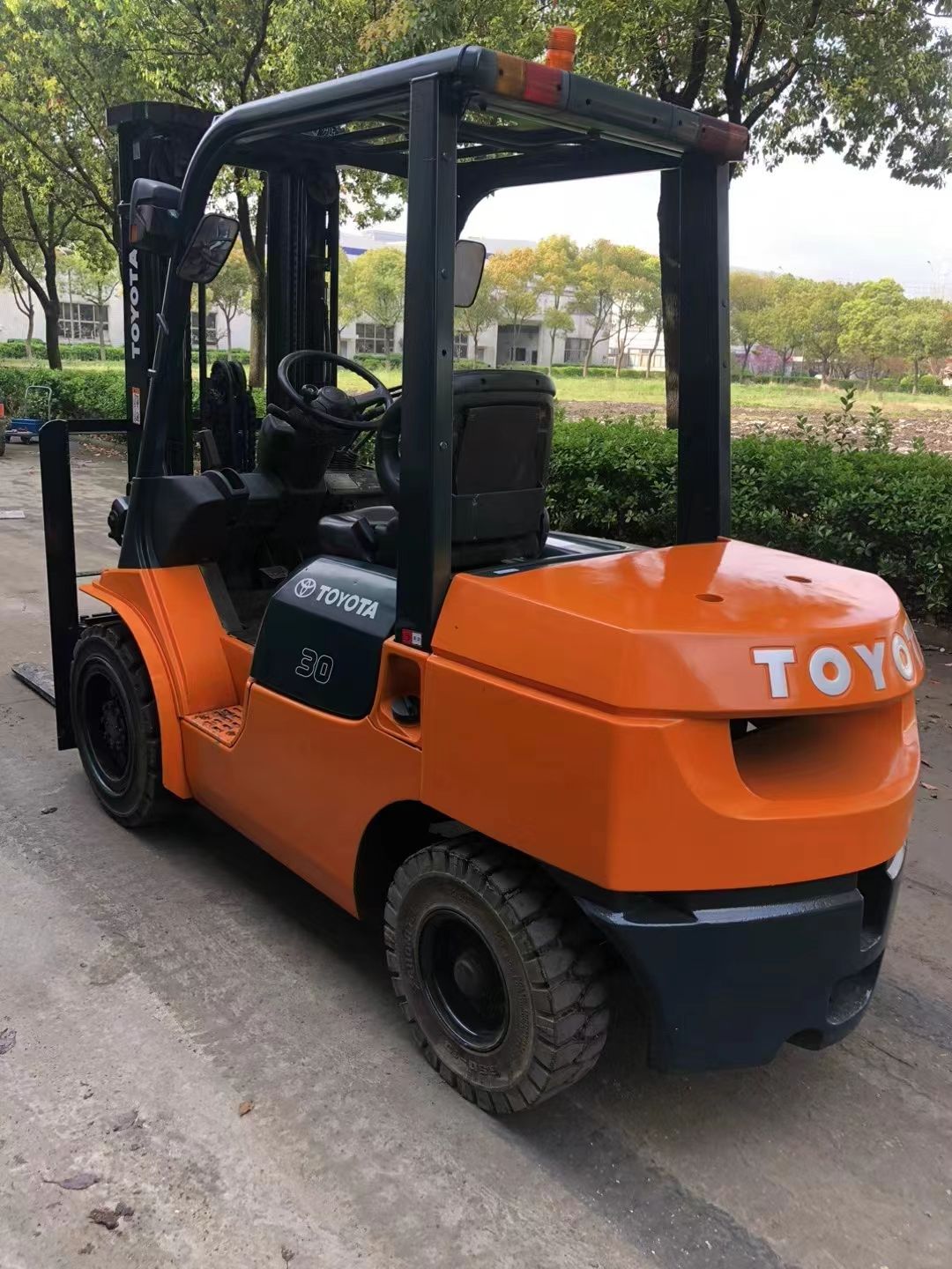 Plenty of high quality used Japan forklift TOYOTA FD30 40 50 70 secondhand Multifunction forklift parts toyota for sale