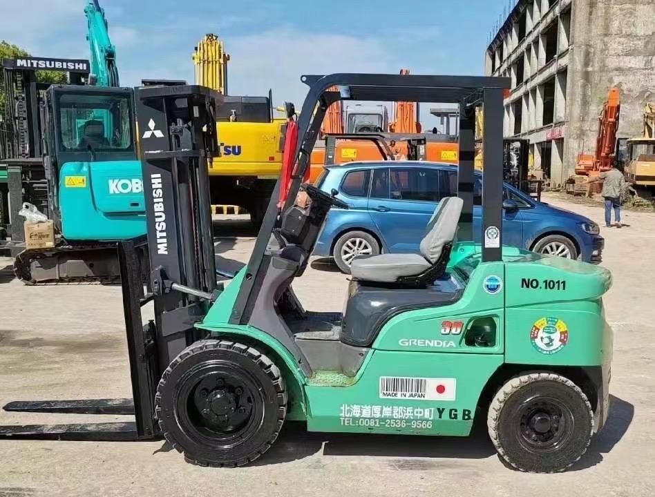 3T FD30 Used Forklift Factory Price MITSUBISH High voltage version Electric Forklift 3Ton Mini secondhand forklift