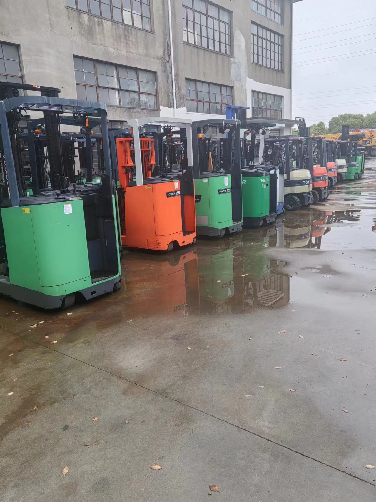 Toyota 1.5ton used Japan electric forklift secondhand Multifunction excavator Japan forklift parts for sale