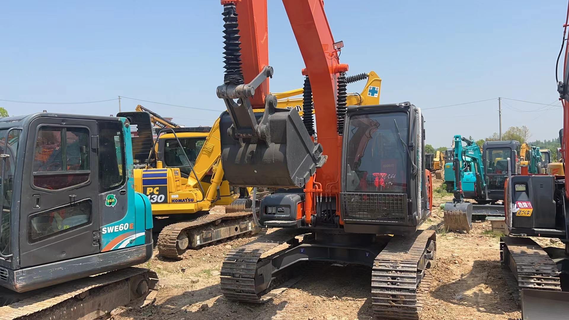 used HITACHI excavator ZX120 secondhand excavator buy from factory high quality ,cheap sale