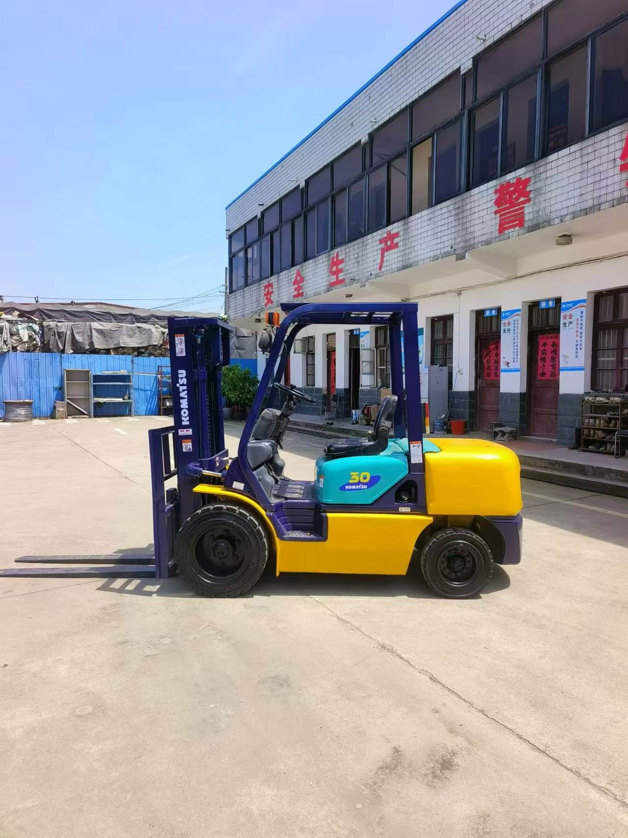 3T FD30 Used Forklift Factory Price komatsu High voltage version Electric Forklift 3Ton Mini secondhand forklift