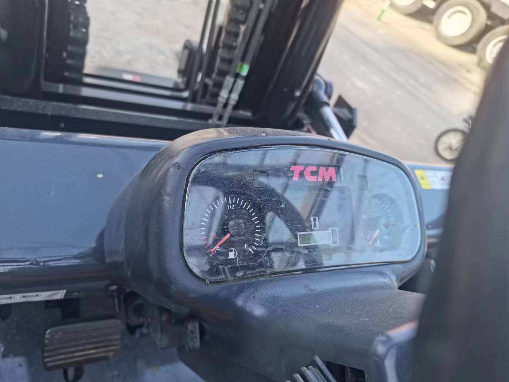 TCMZ8-100 used Japan forklift secondhand Multifunction excavator TCM 10ton Japan forklift parts for sale