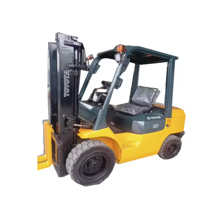 Japan used diesel powered TOYOTA forklift 7FDN30 manual operation secondhand forklift