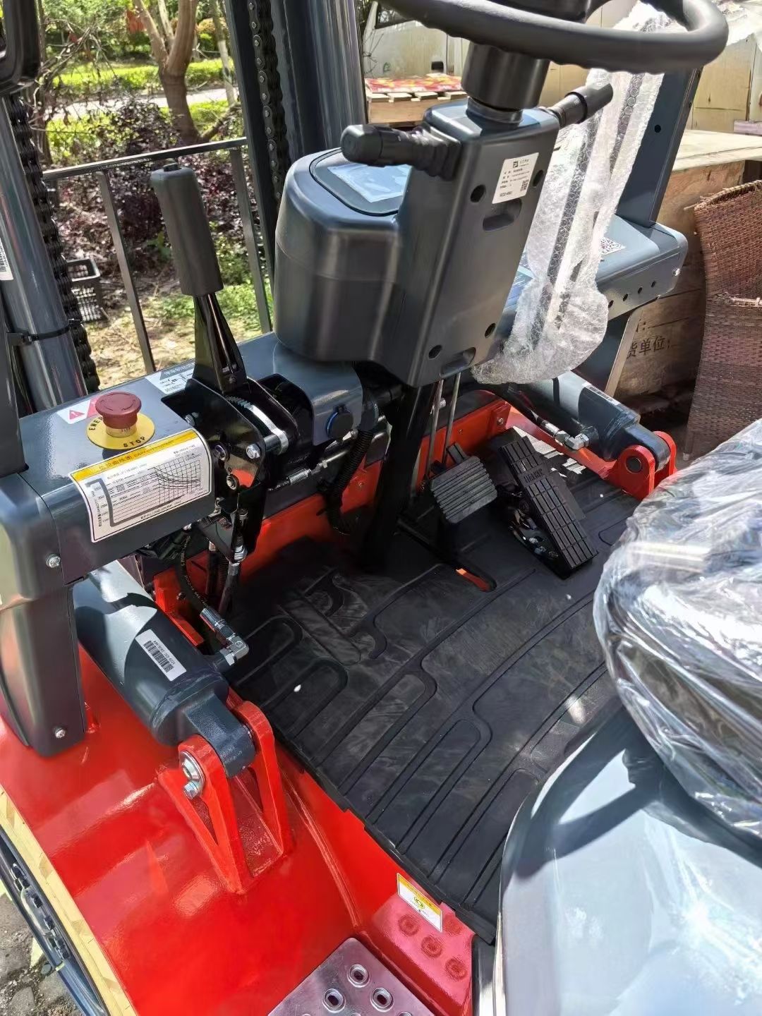 Secondhand China forklift Heli K35 diesel 3.5 ton diesel two mast used forklift cheap sale in stock