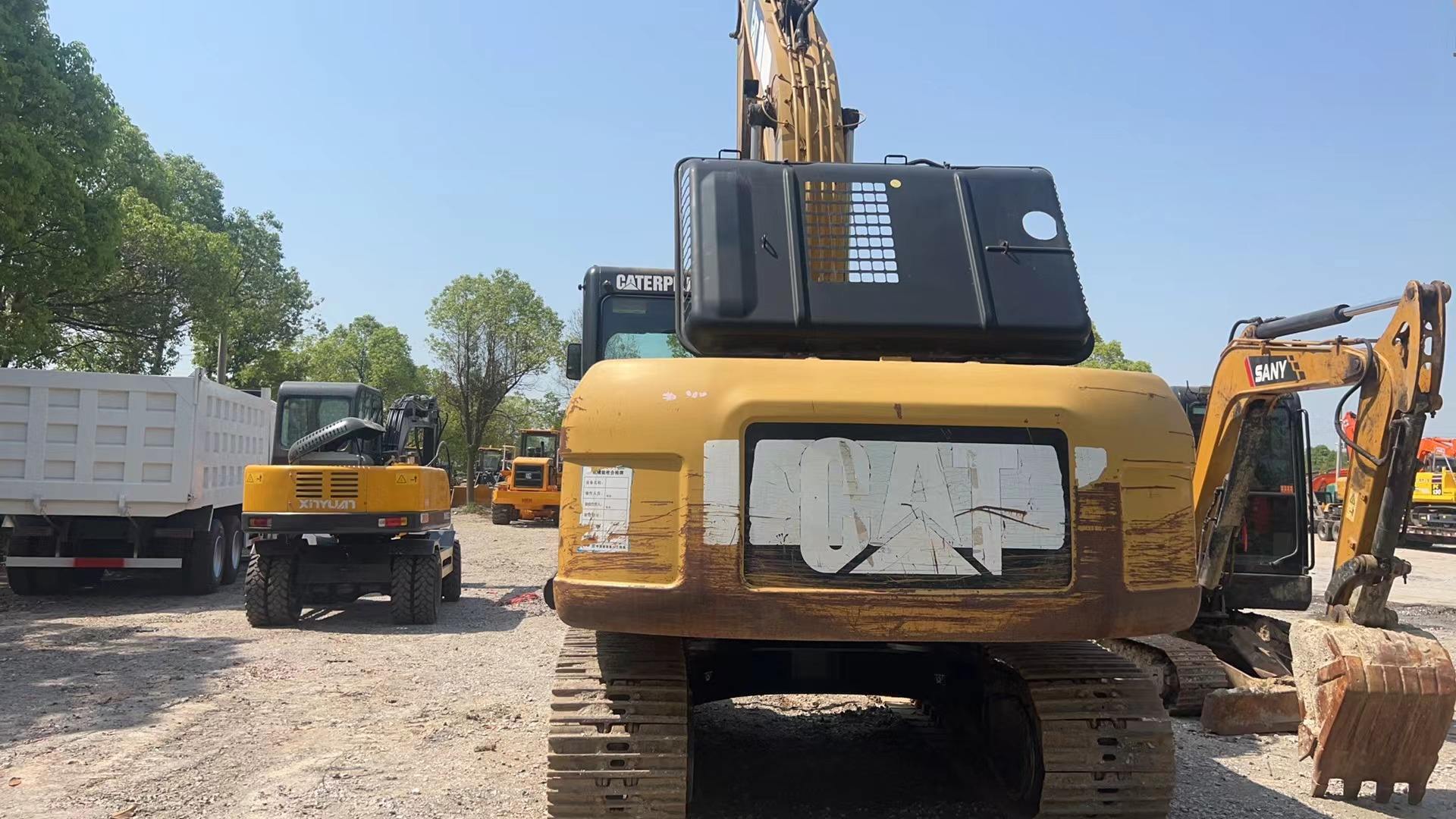 Secondhand Good Condition CAT 320D2 Crawler Used excavator Heavy Duty Digger Engineering Construction Machine