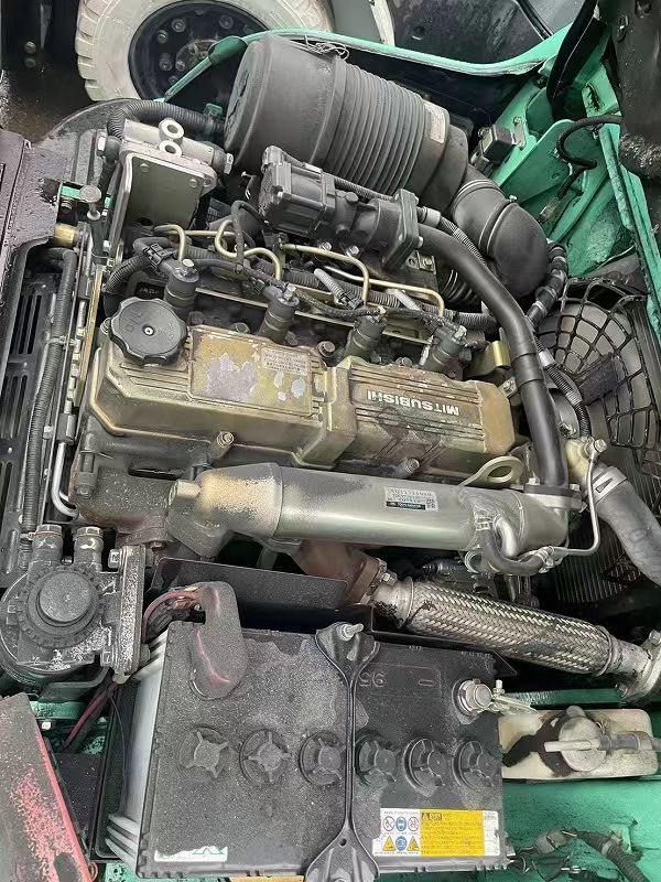 used Japan MITSUBISHI all kinds forklift 30 50 70 secondhand Multifunction forklift parts MITSUBISHI for sale