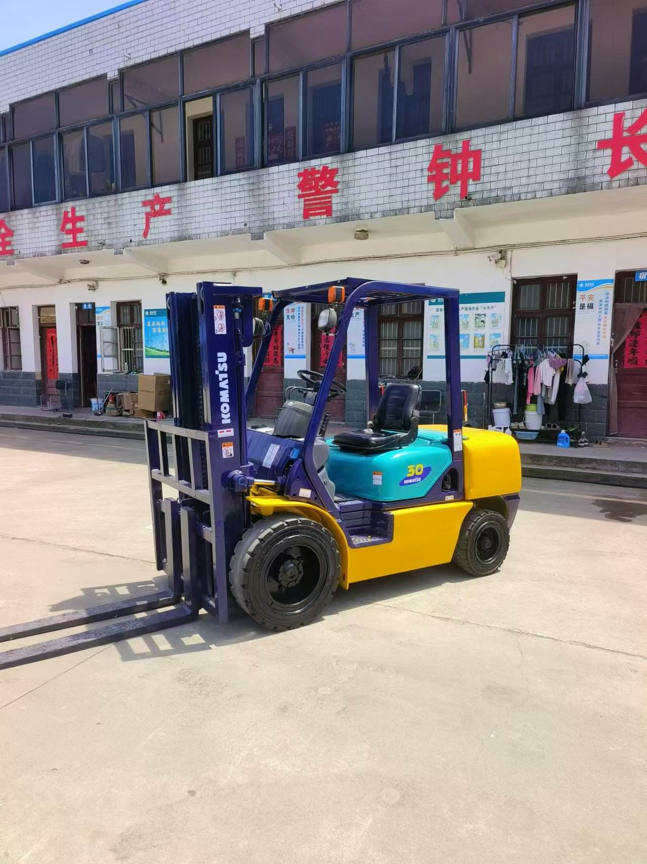 3T FD30 Used Forklift Factory Price komatsu High voltage version Electric Forklift 3Ton Mini secondhand forklift