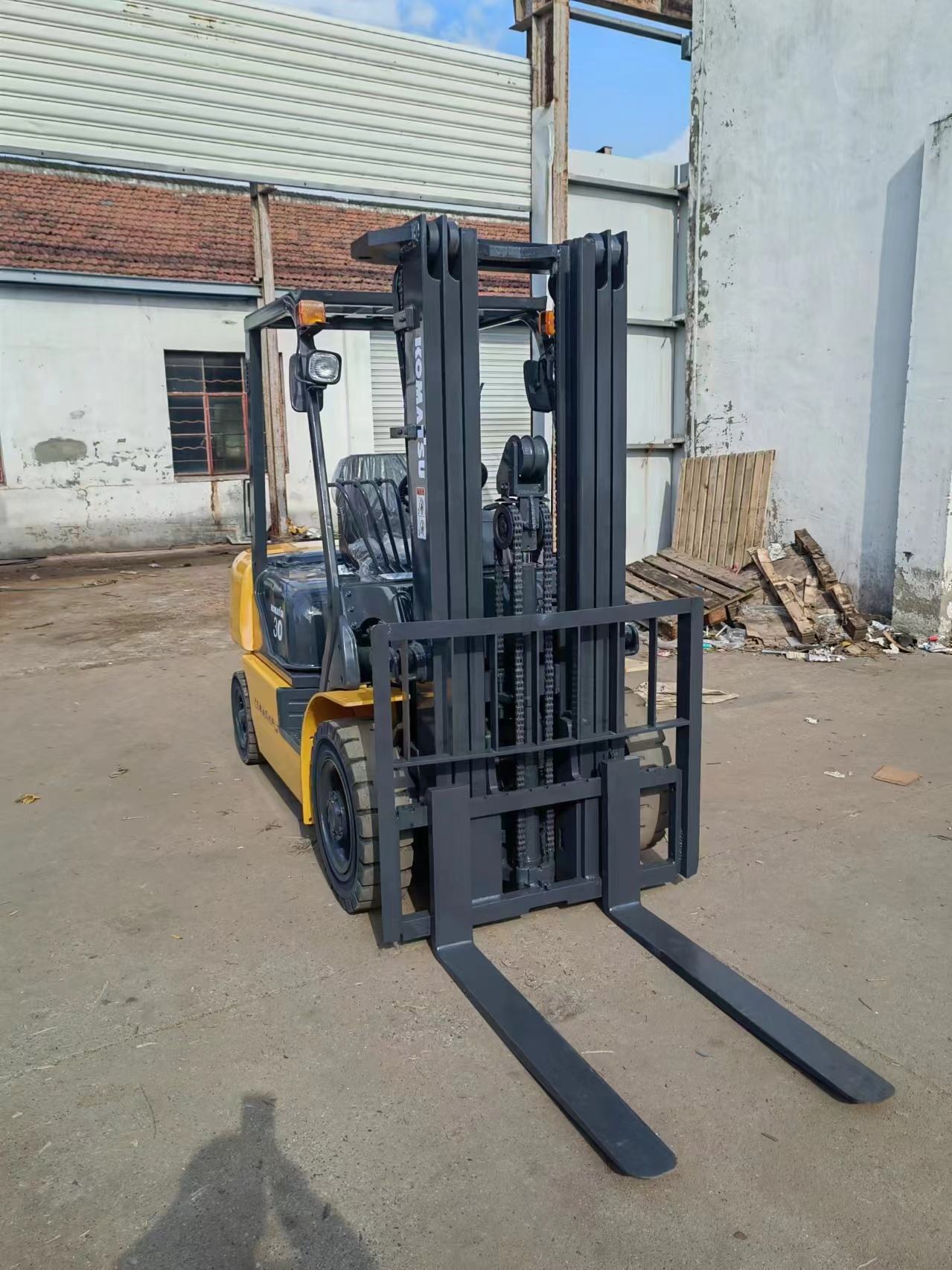 TCM FD-30 50 70 100 160 used Japan forklift secondhand Multifunction excavator Japan forklift parts for sale