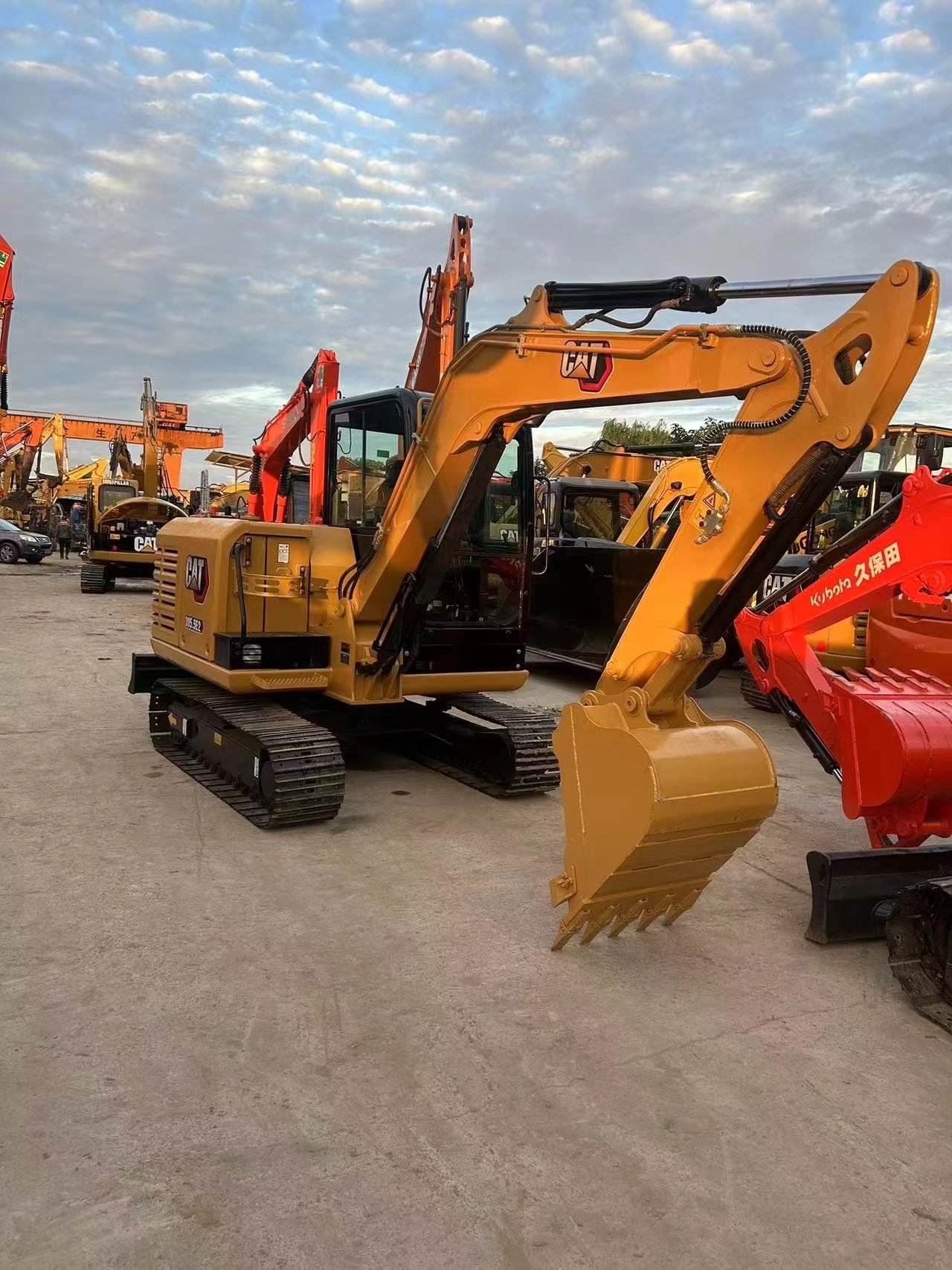 High quality CAT used Excavator Caterpillar 305.5E2 with low price Original second hand mechanical excavator parts