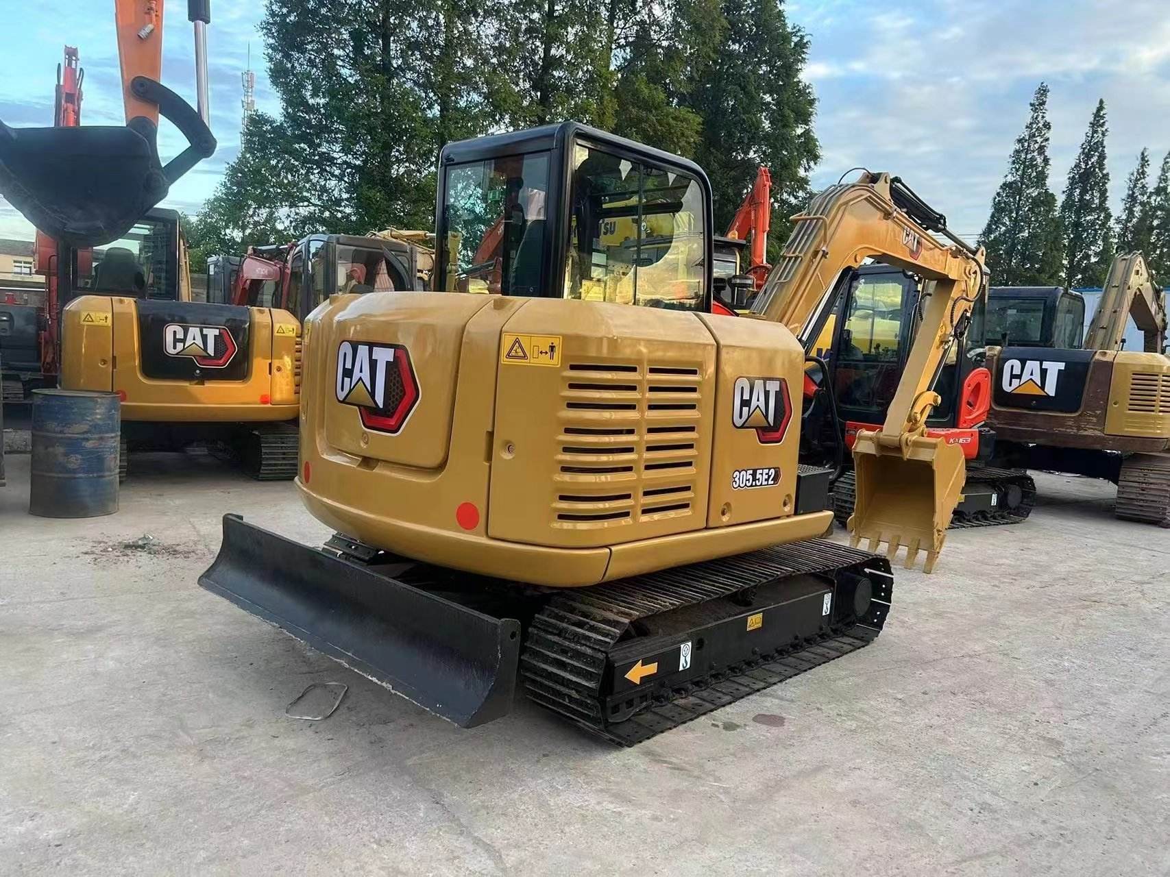 High quality CAT used Excavator Caterpillar 305.5E2 with low price Original second hand mechanical excavator parts