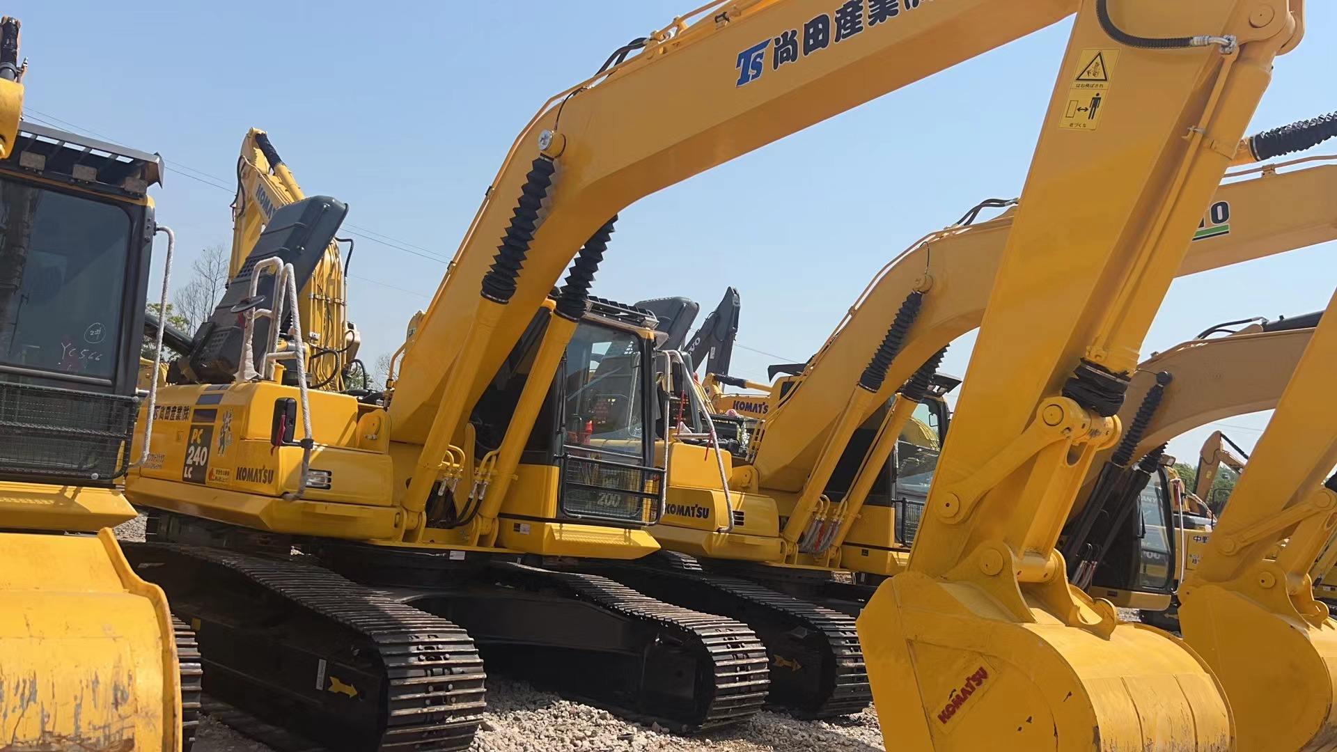 Komatsu used PC240LC-8 99% New in stock excellent condition low price high quality Komatsu secondhand excavator